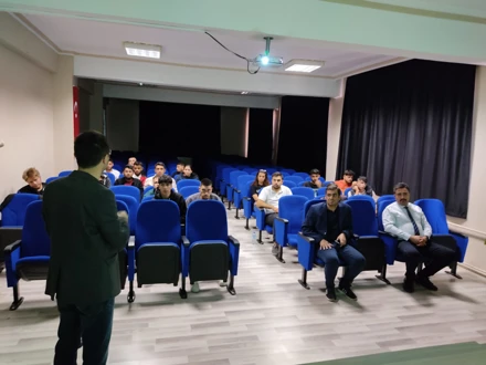 Yüksekokulumuz 2023-2024 Eğitim-Öğreyim Yılı Elektrik ve Enerji Bölümümüzün Oryantasyon Programı Gerçekleştirildi